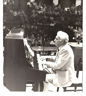 ПЕСНИ ОТ ГЕНЕРАЛА...