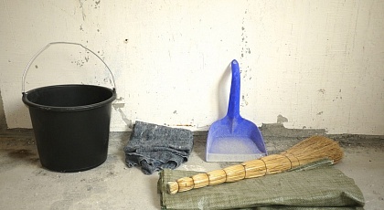 Чей труд легче?