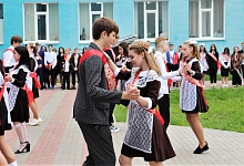 Стали известны даты проведения последних звонков в Коми