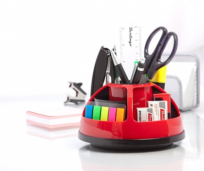 Канцтовары за свой счёт