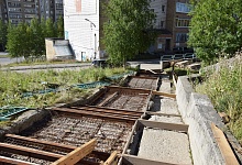 В Ухте определён подрядчик по ремонту лестницы между домами №34 и №36 по пр. Ленина