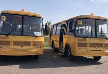 Республика Коми получит 14 автомобилей скорой помощи и 22 школьных автобуса