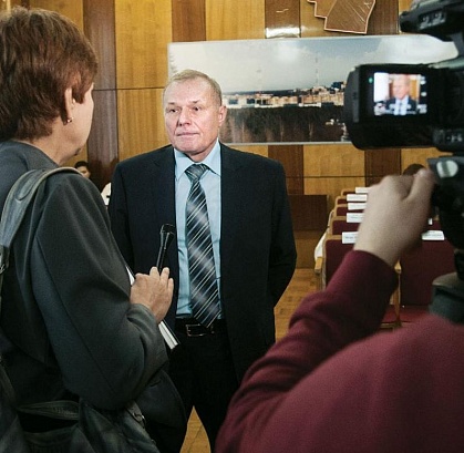 Кто на новенького?