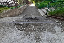 В Ухте снова не нашлось желающих отремонтировать пешеходные лестницы